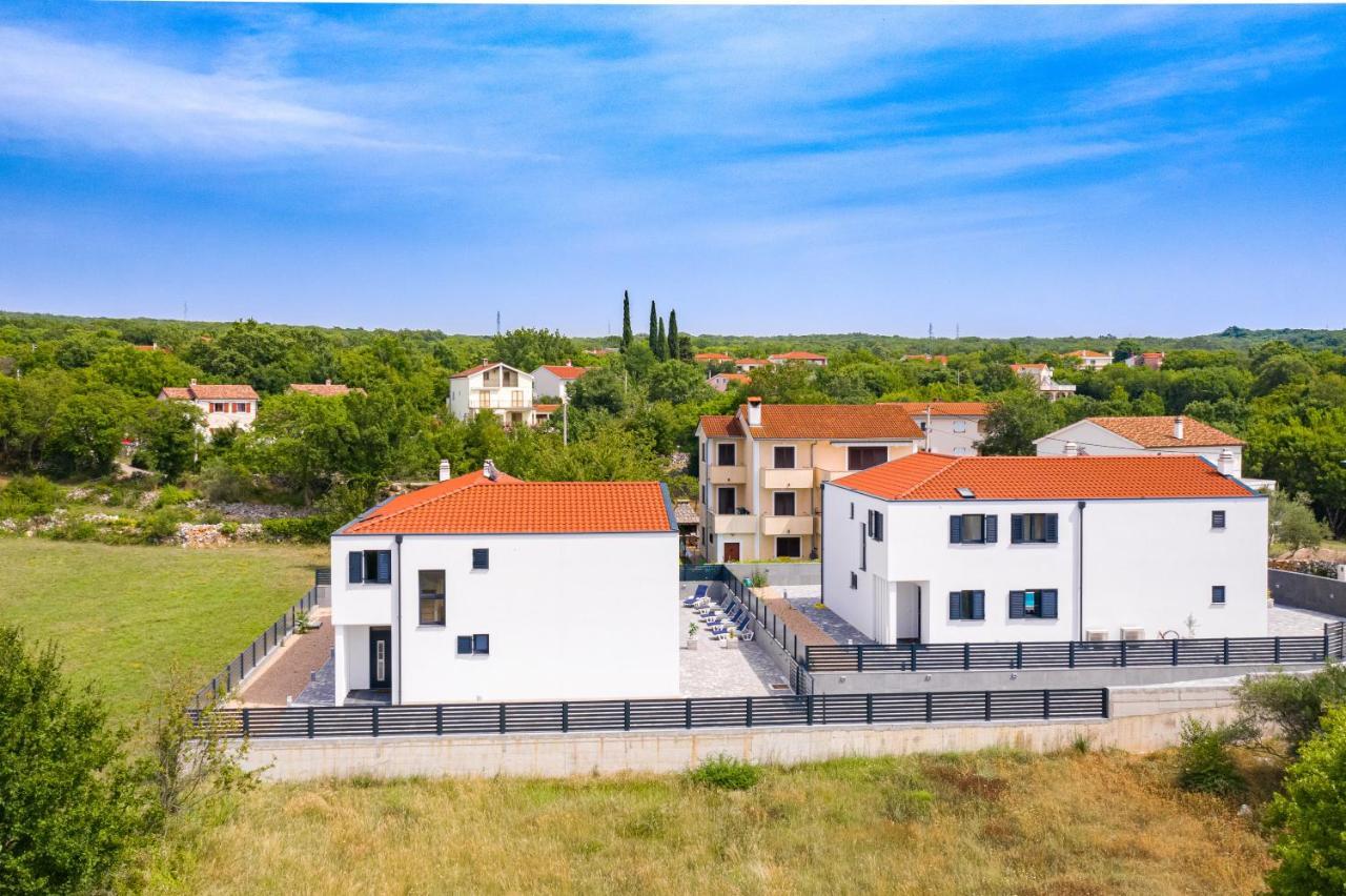 Villa Graefin Malinska Exterior foto