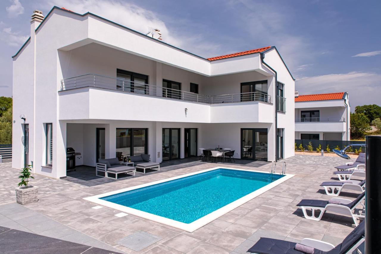 Villa Graefin Malinska Exterior foto