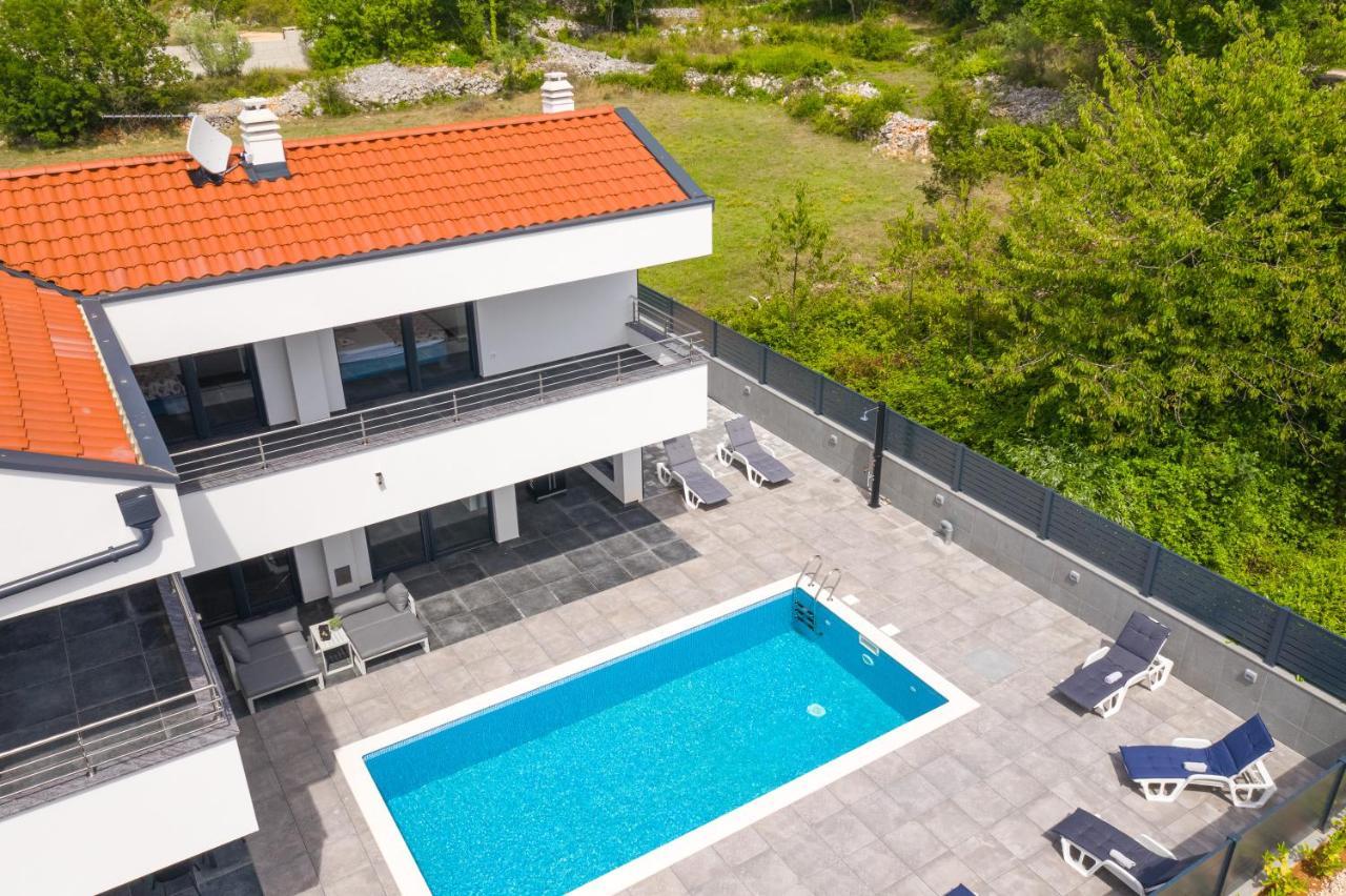 Villa Graefin Malinska Exterior foto